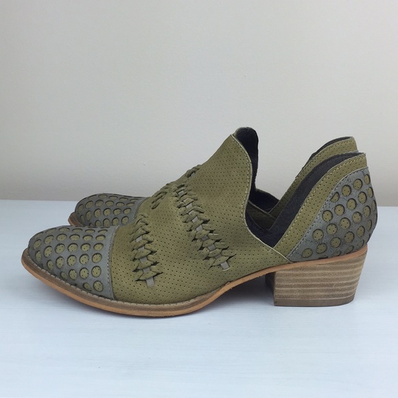 Rebels - Charlise - Distressed Leather Booties - Picture 6 of 8